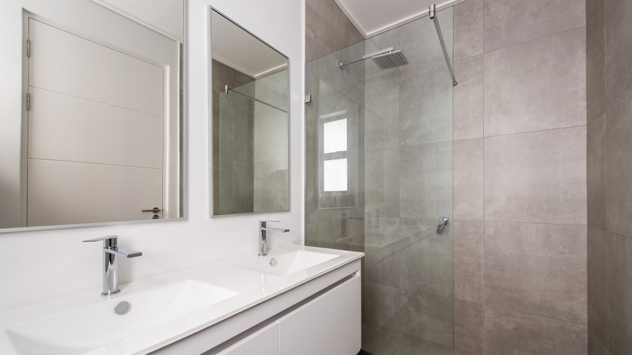 3 Bedroom Property for Sale in Le Coste Estate Western Cape